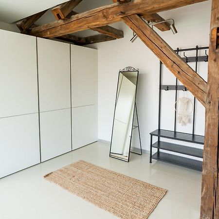 Central Living Apartments - Berggasse Wina Bagian luar foto