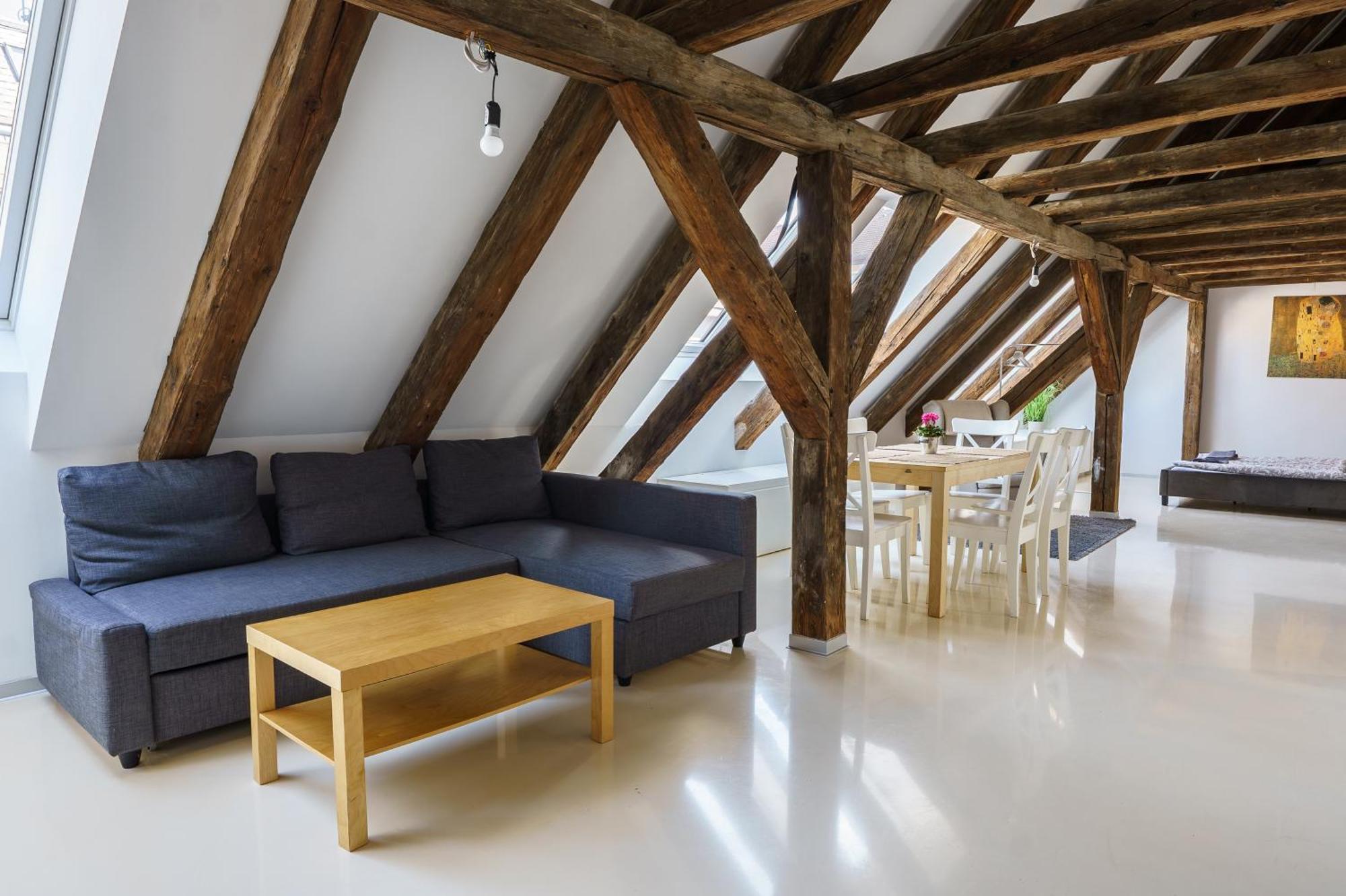Central Living Apartments - Berggasse Wina Bagian luar foto