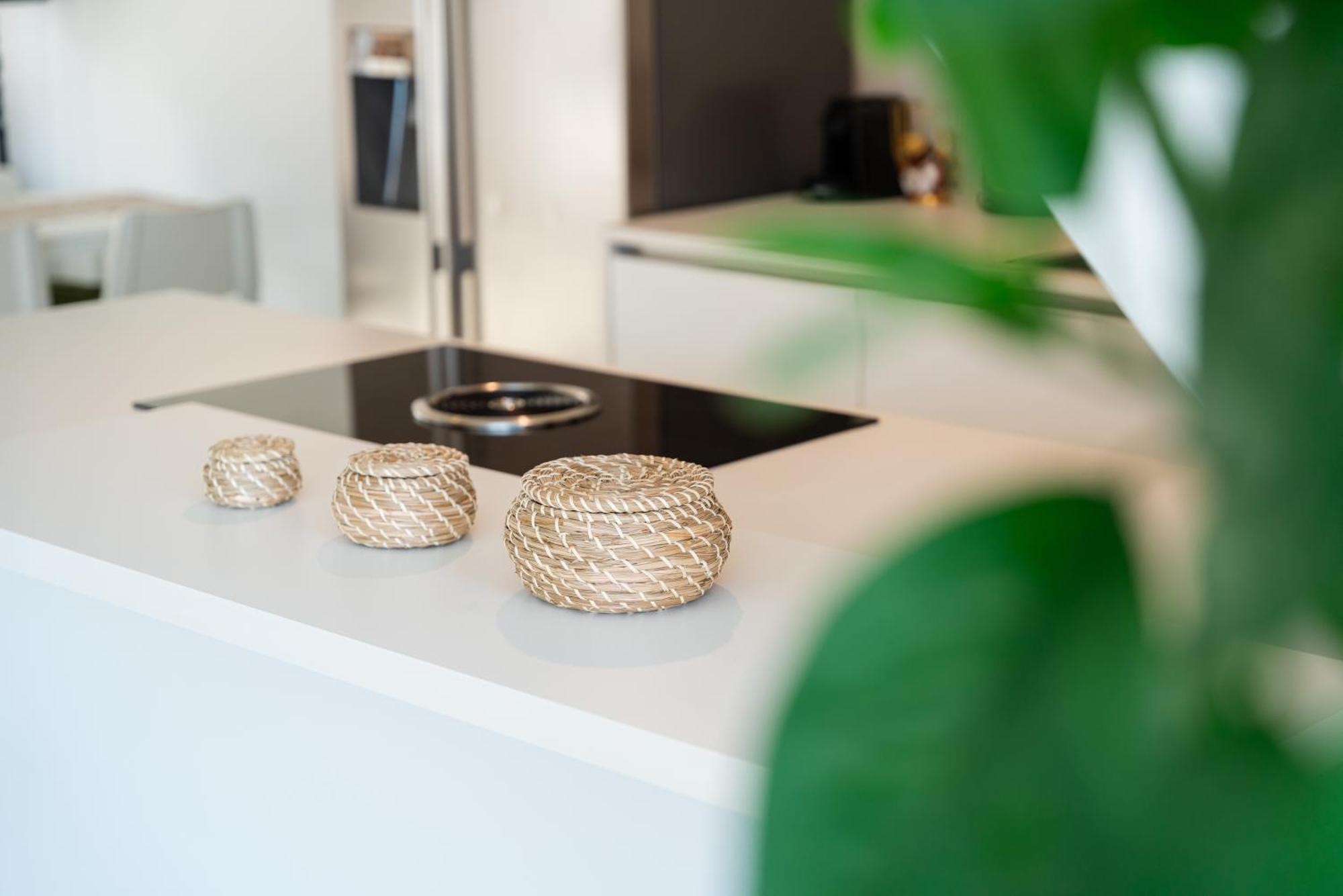Central Living Apartments - Berggasse Wina Bagian luar foto