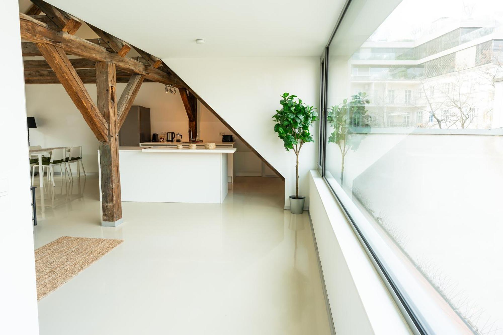 Central Living Apartments - Berggasse Wina Bagian luar foto