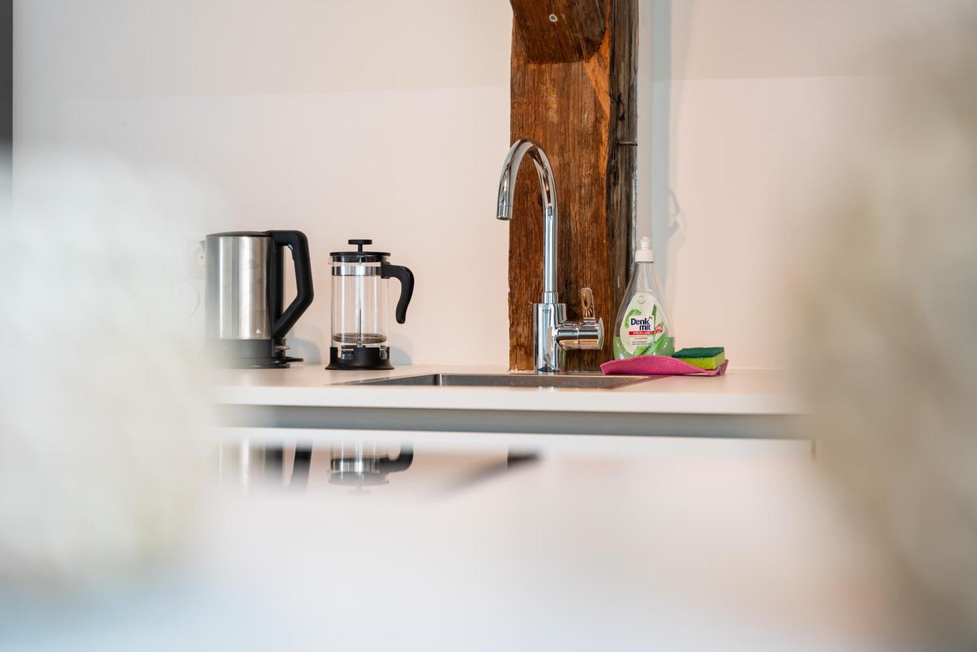 Central Living Apartments - Berggasse Wina Bagian luar foto